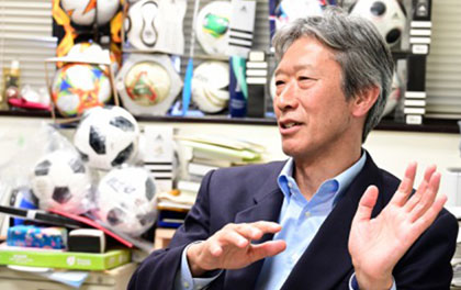 英文校正エディテージの研究者インタビュー 物理化学 工学分野編 筑波大学体育系 浅井武先生 英文校正エディテージの研究者インタビュー 物理化学 工学分野編 筑波大学体育系 浅井武先生